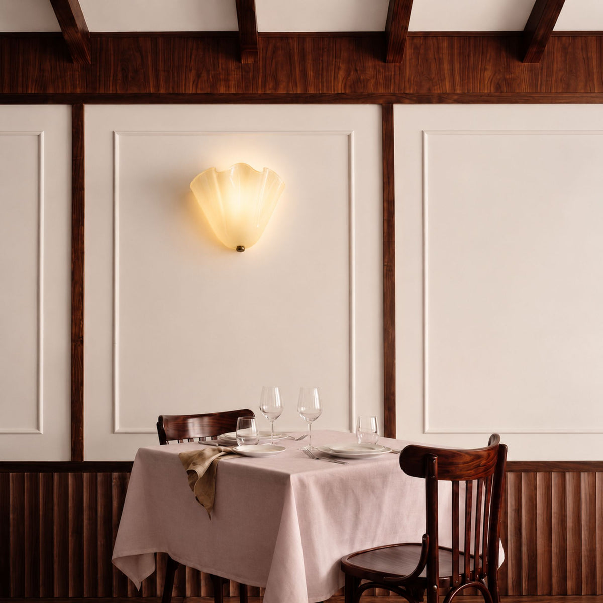 LuminaraShell | Elegant Vintage Stained Glass Wall Sconce Light