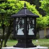 IsliLight | Elegant Floral Metal Outdoor Wall Lantern for Garden Pathways