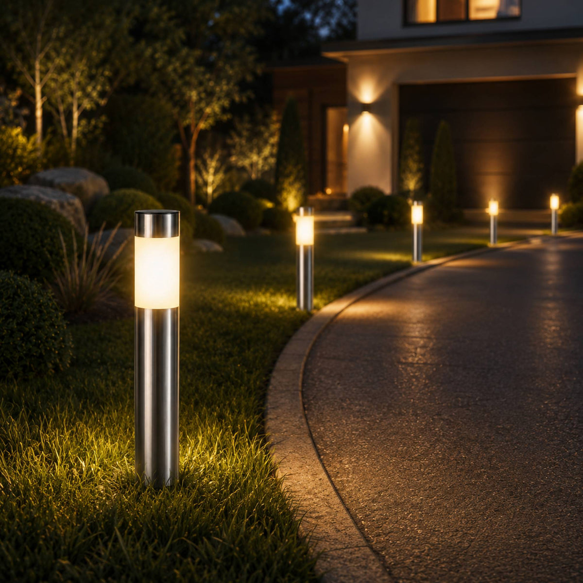 EcoLumen | Stylish Weatherproof Solar Pathway Lights Outdoor Fixture