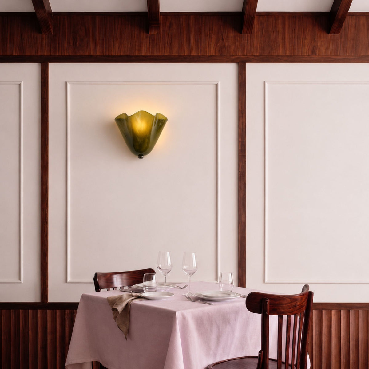 LuminaraShell | Elegant Vintage Stained Glass Wall Sconce Light
