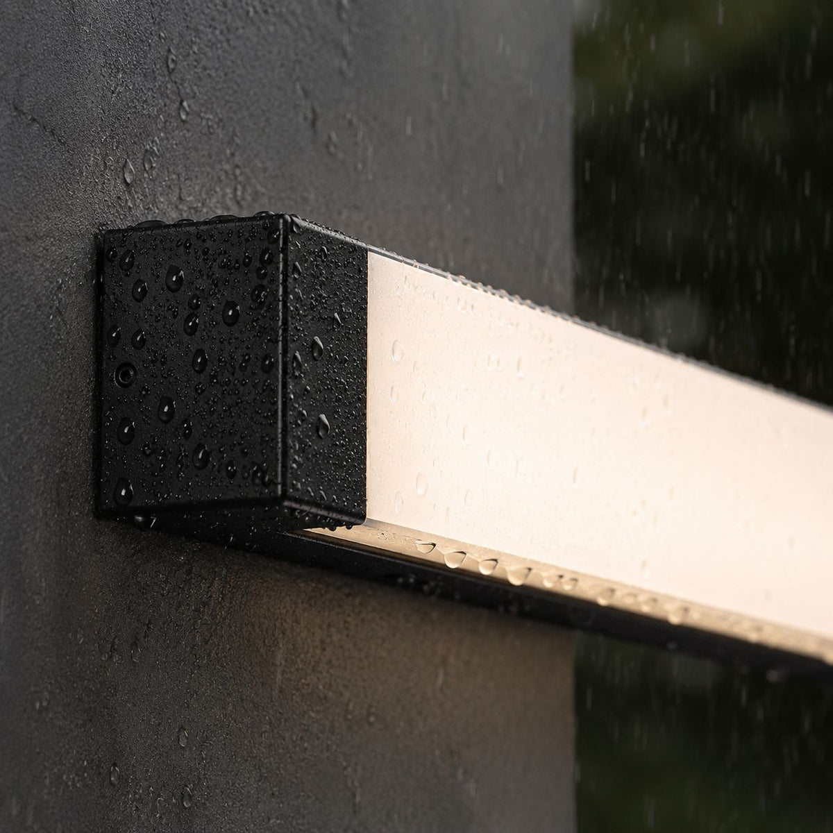 Luminara | Sleek Modern Metal Outdoor Wall Lamp for Versatile Spaces