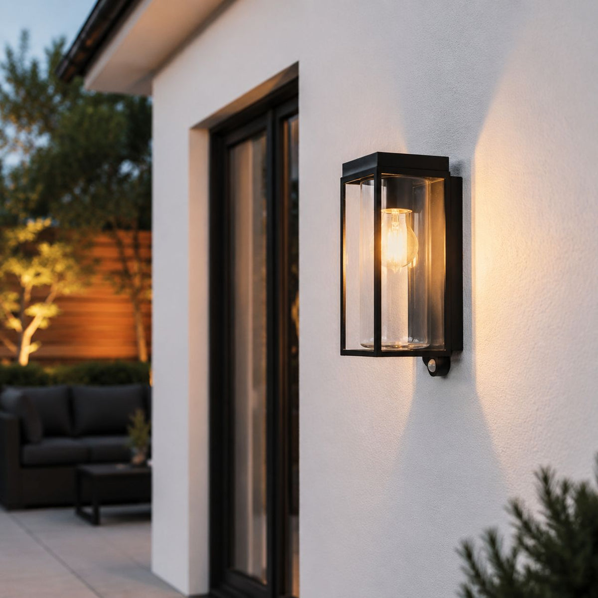Luminara | Modern Elegant Solar Outdoor Wall Light Fixture