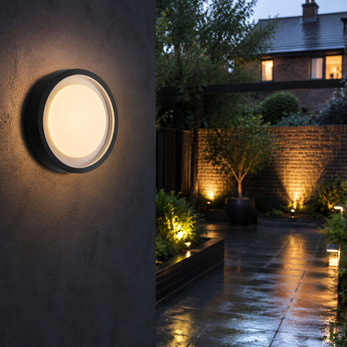 Lumosphere | Elegant Modern Metal Outdoor Wall Lamp