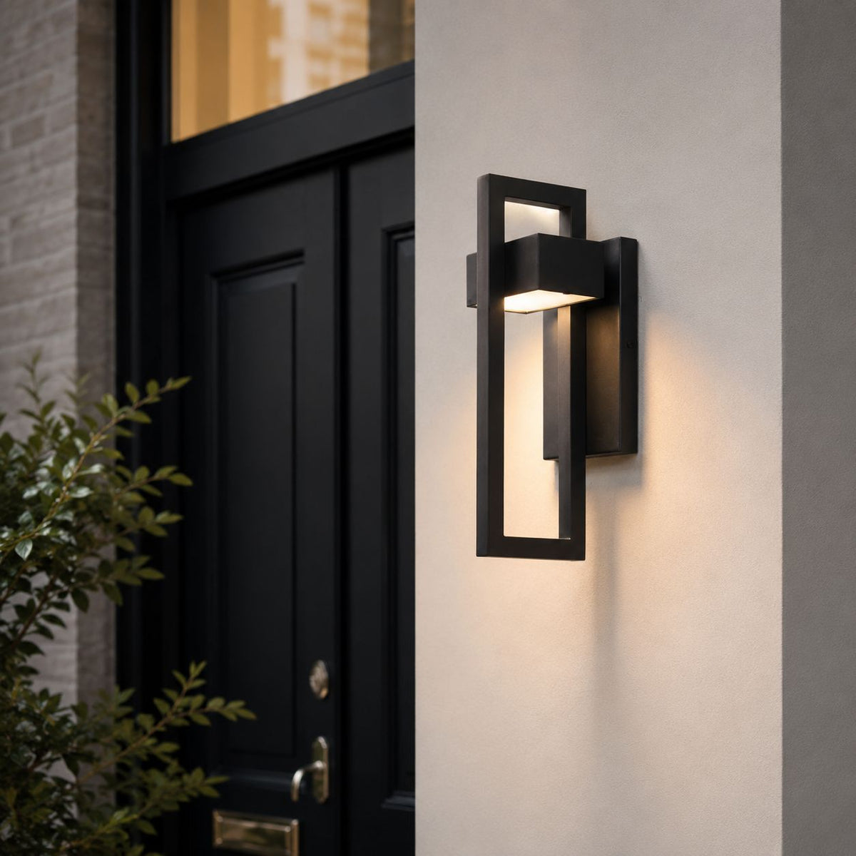 NocturnaLight | Elegant Modern Outdoor Wall Lantern for Patios and Gardens