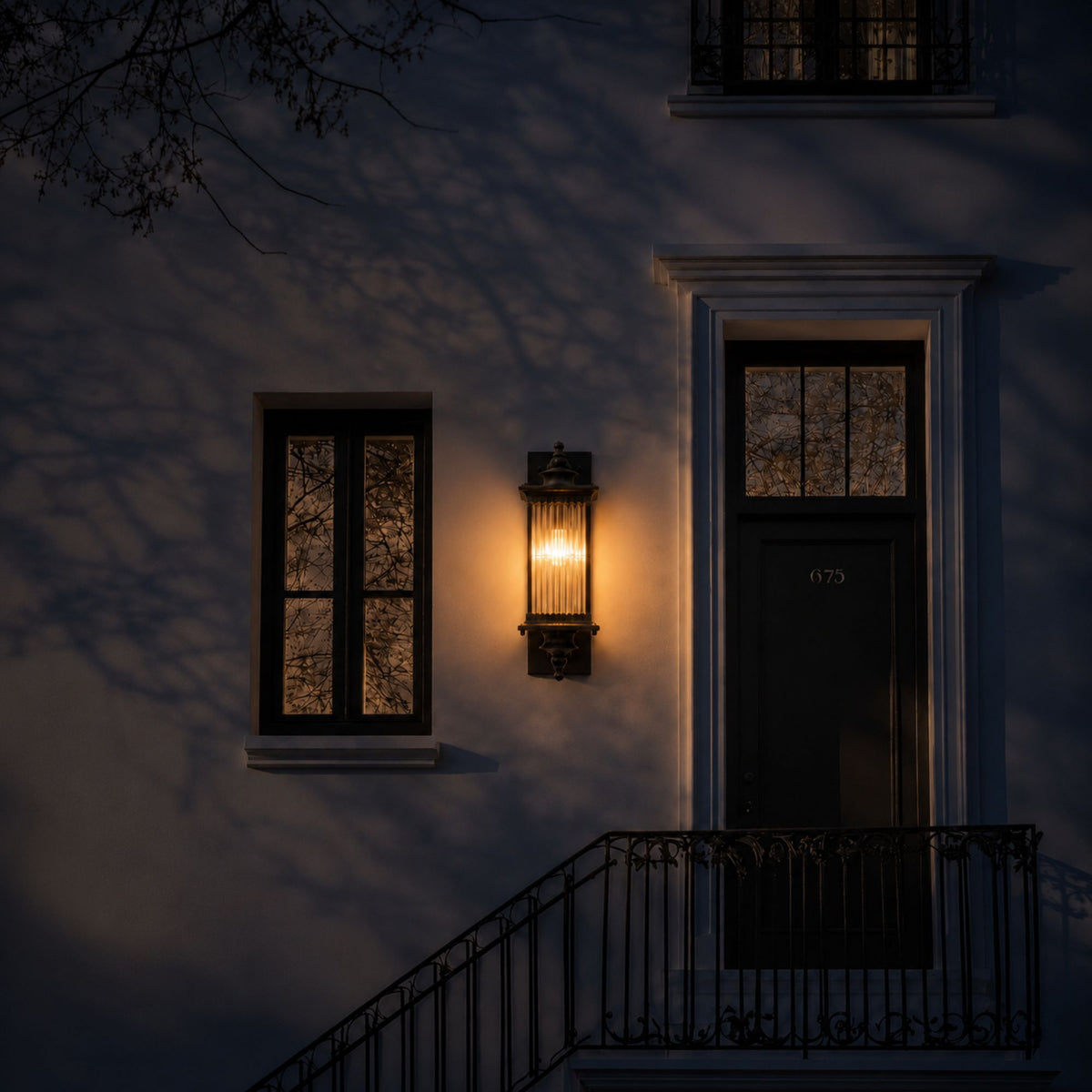 Lunara | Elegant Weather-Resistant Outdoor Wall Lantern Light
