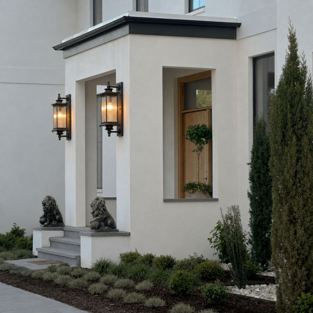 Lunara | Elegant Weather-Resistant Outdoor Wall Lantern Light