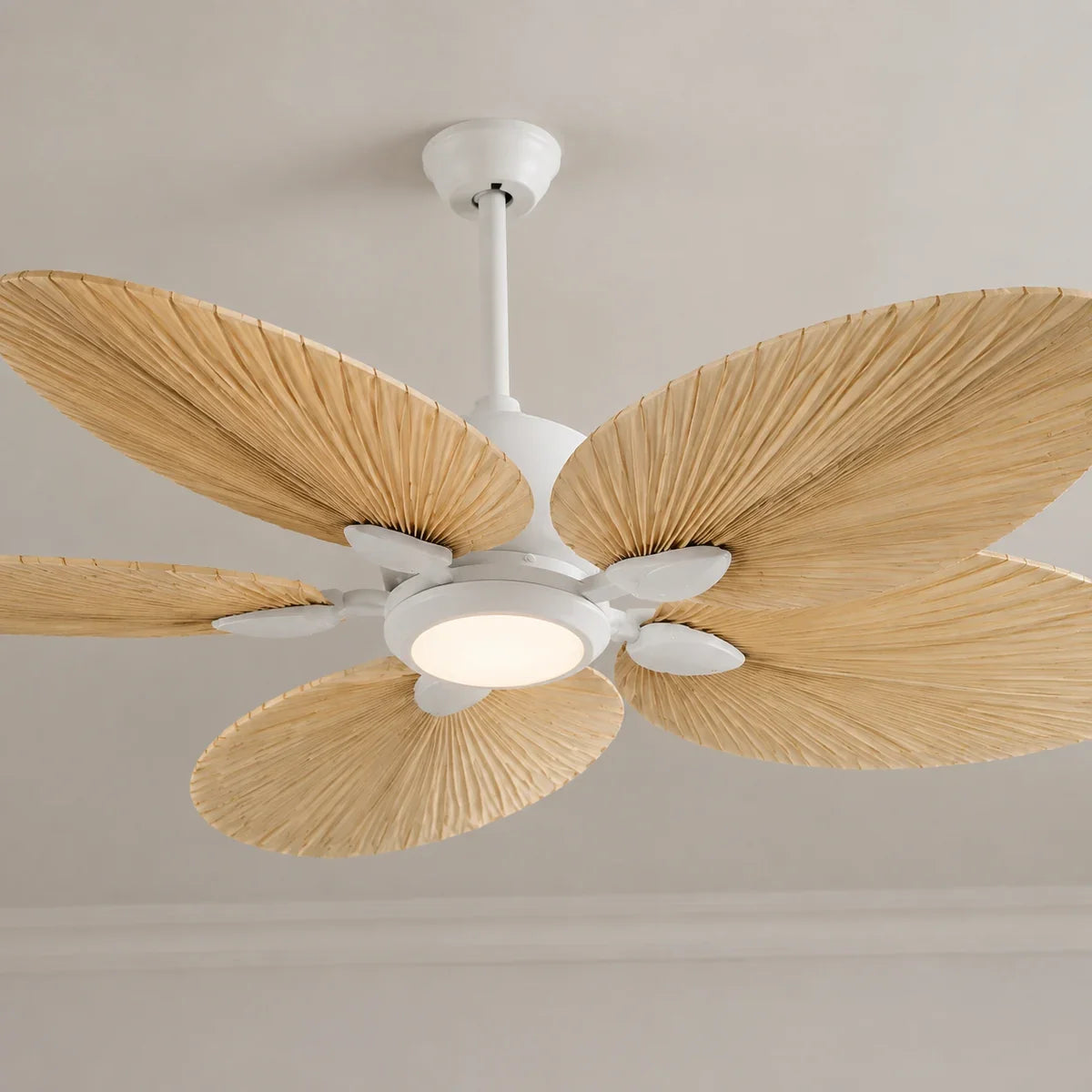 PalmaLeaf | Stylish Quiet Ceiling Fan with Lights and Remote Control