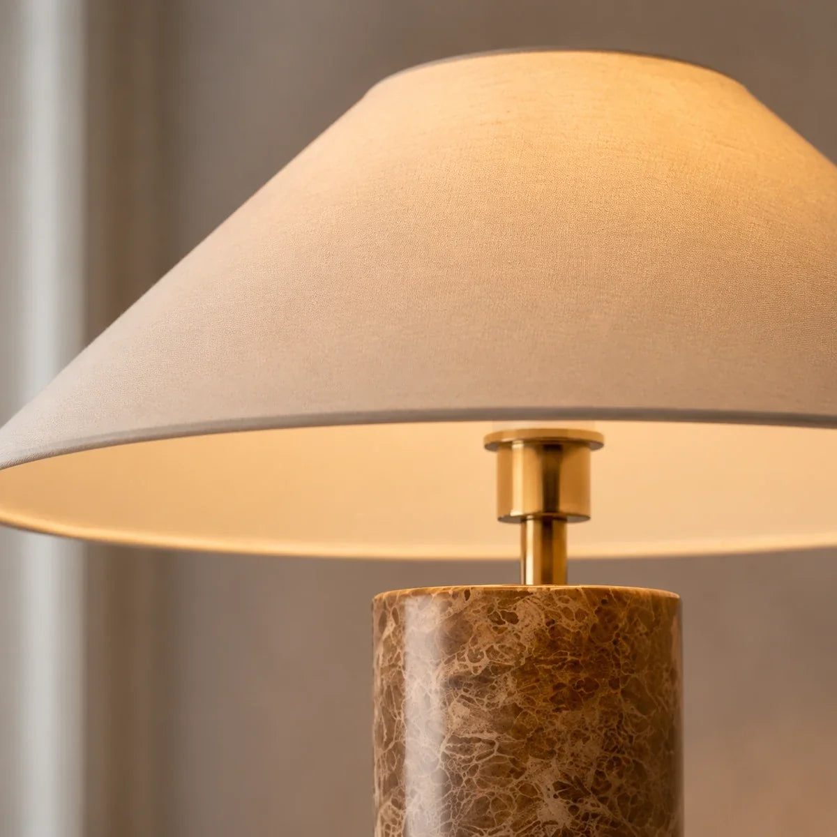 MarbleGlow | Elegant Minimalist LED Table Lamp for Bedside or Desk