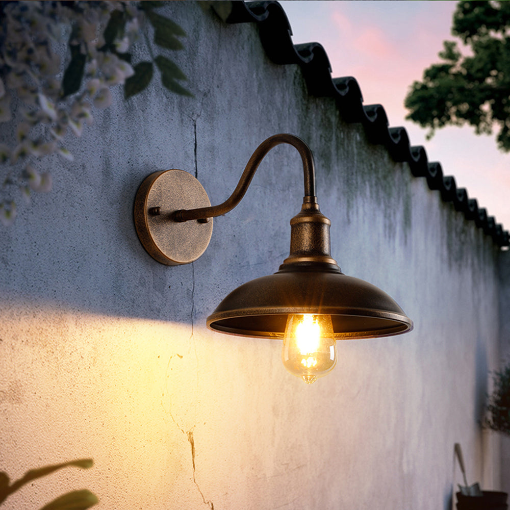 RayMetal | Elegant Durable Outdoor Wall Sconce Light for Patios 3