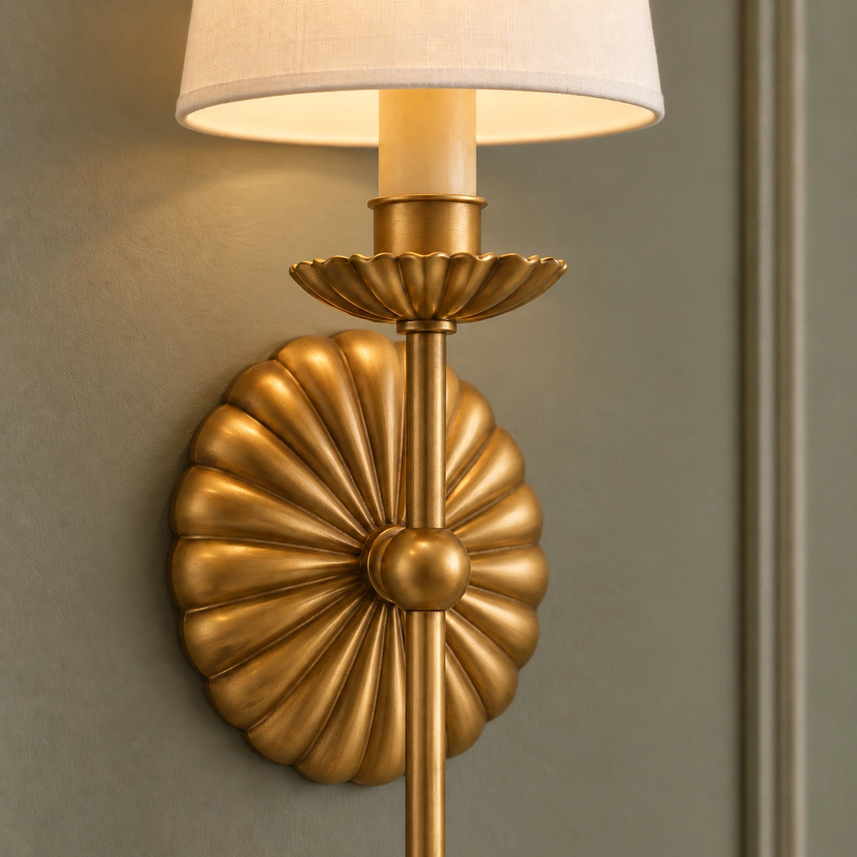 Auriflex | Elegant Adjustable Antique Gold Wall Sconce Light Fixture