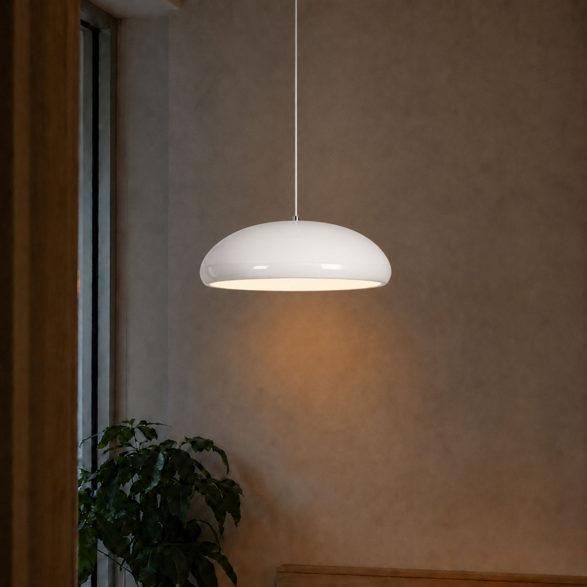 LiraLight | Stylish Modern Black Pendant Lighting for Home Decor