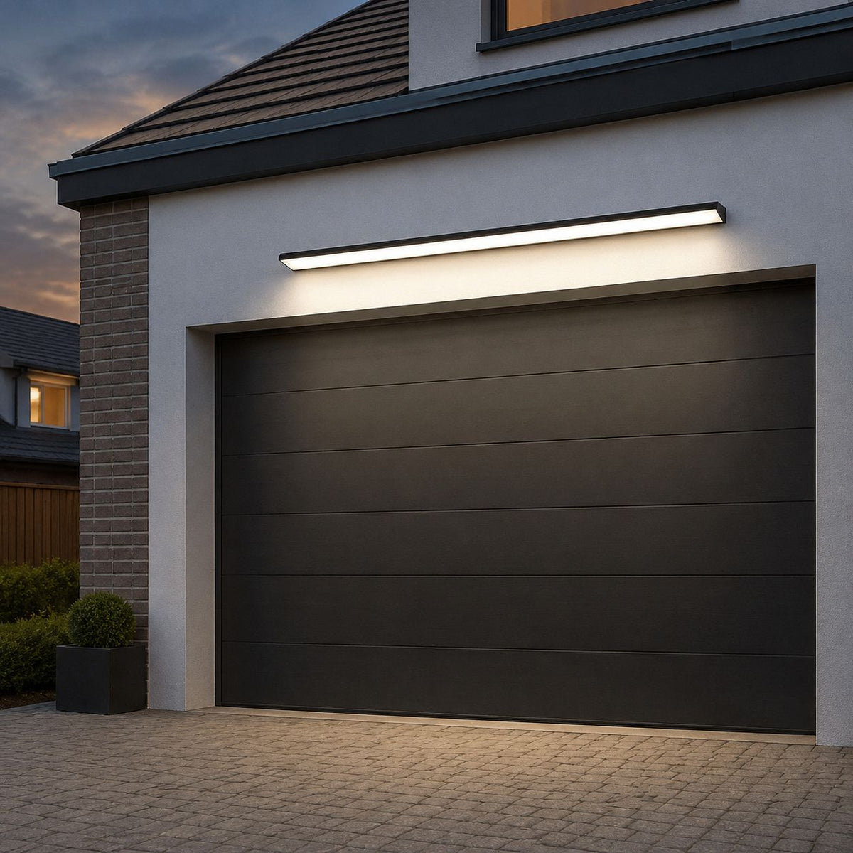 Acrylux | Elegant Modern Waterproof Outdoor Wall Lamp