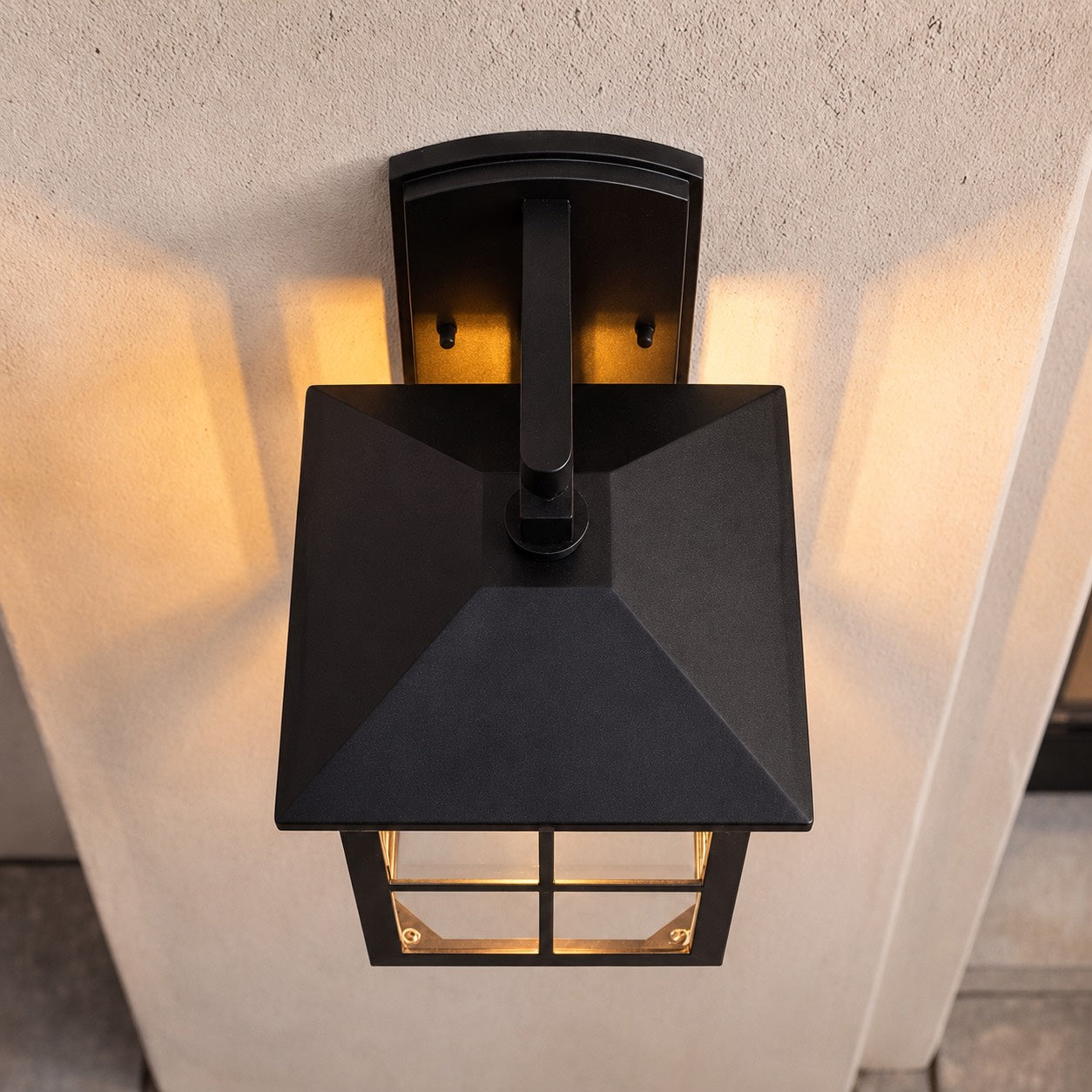 AluminaGlow | Elegant Durable Outdoor Wall Sconce with Glass Shade 3