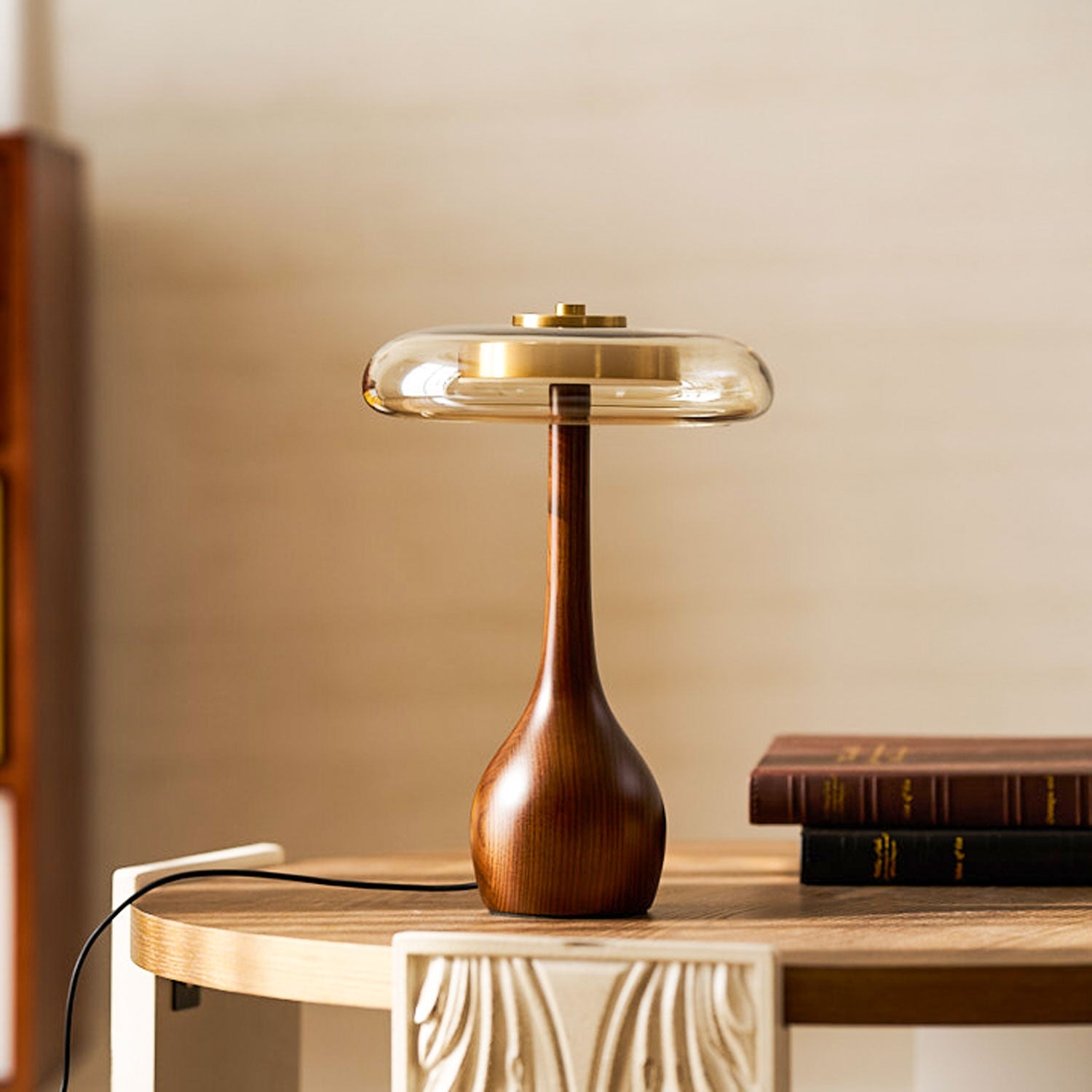 AndiGlass | Elegant Modern Glass Table Lamp for Living Room and Bedroom 2