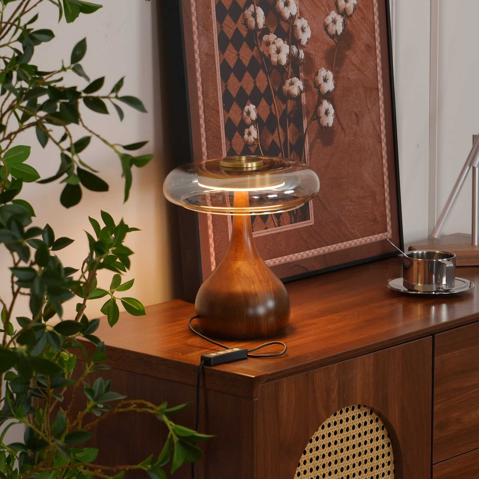 AndiGlass | Elegant Modern Glass Table Lamp for Living Room and Bedroom 8