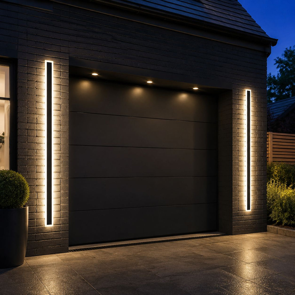 AquaGlow | Stylish Weather-Resistant Outdoor Wall Lantern Light