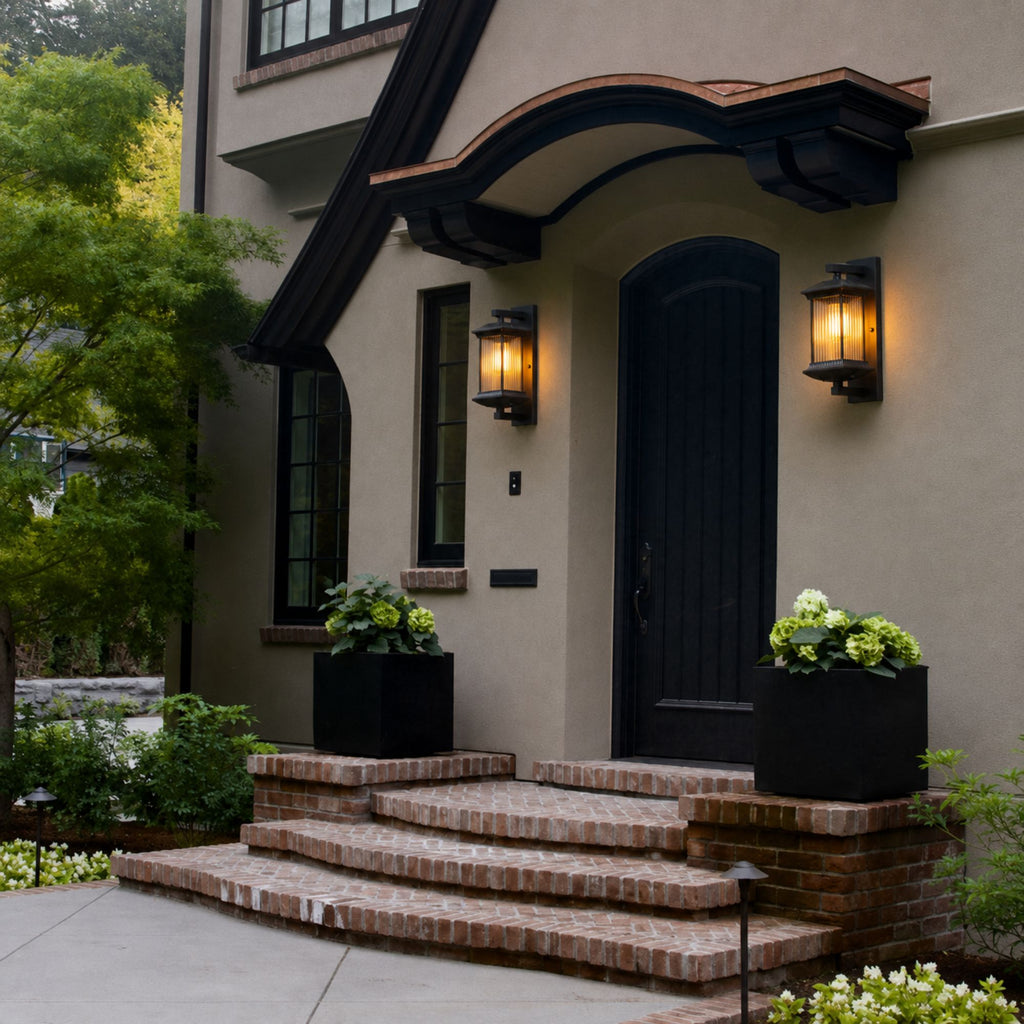 IlyxGlass | Elegant Weather-Resistant Outdoor Wall Sconce Fixture