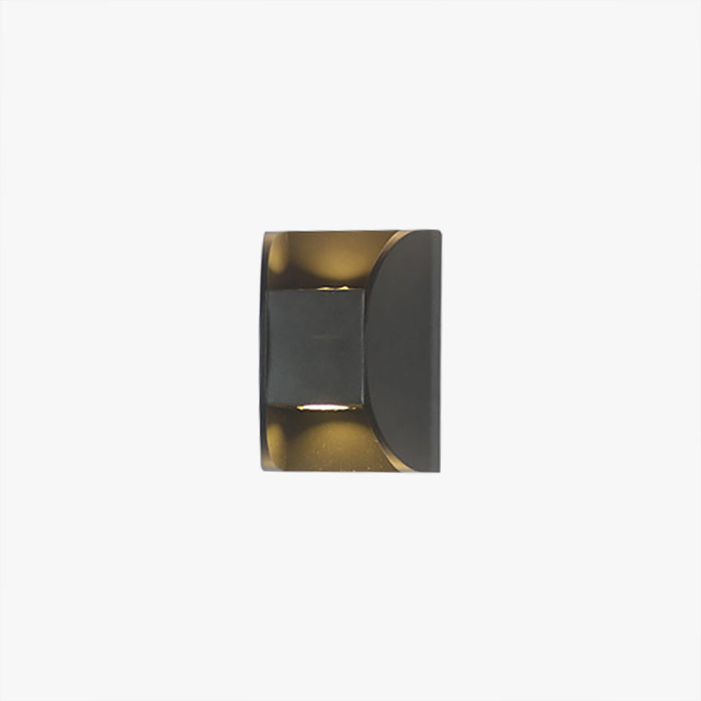 Luminara | Sleek Modern Metal Outdoor Wall Lamp Fixture 1