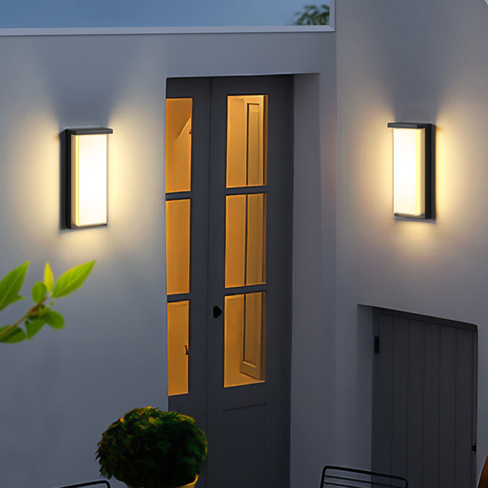 Luminara | Sleek Modern Minimalist Outdoor Wall Lamp in Black 2