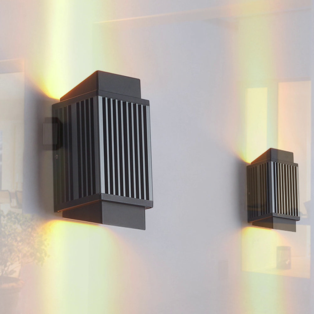 Luminara | Sleek Modern Outdoor Wall Lamp with Warm Light 0