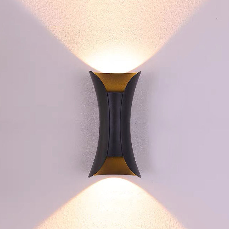 Luminara | Stylish Waterproof Outdoor Wall Lantern for Garden & Patio 1