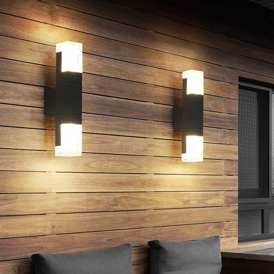 Luminex | Stylish Versatile Rectangular Outdoor Wall Lamp 7