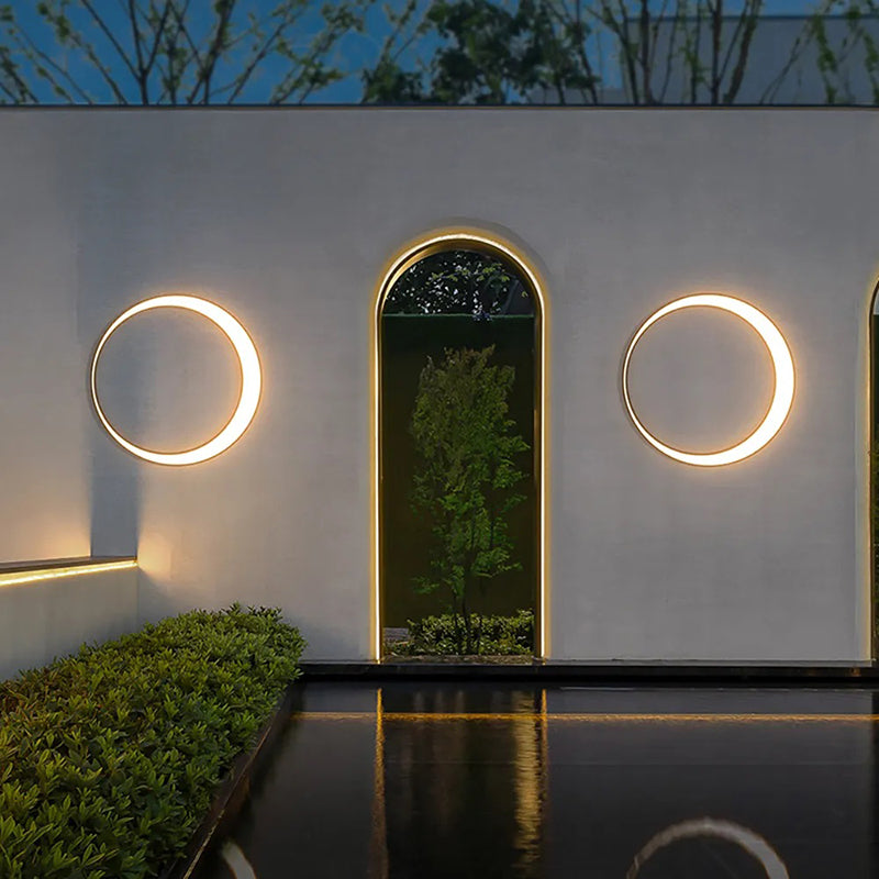 Lunara | Elegant Modern Metal Outdoor Wall Light Fixture 5