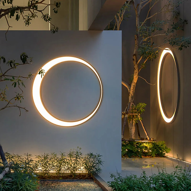 Lunara | Elegant Modern Metal Outdoor Wall Light Fixture 8