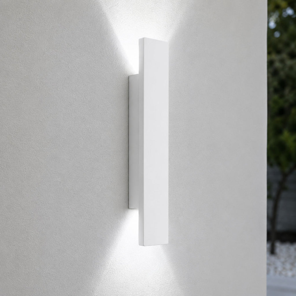 White - Cool white (5500-7000K) - 
18W (7CM*41CM*3.8CM)