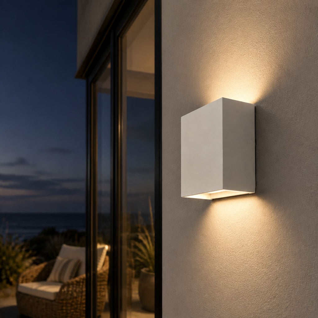Up and down wall light, warm 3000K, 12W white, no sensor