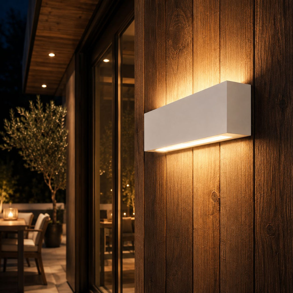 Up and down wall light, warm 3000K, 24W white, no sensor