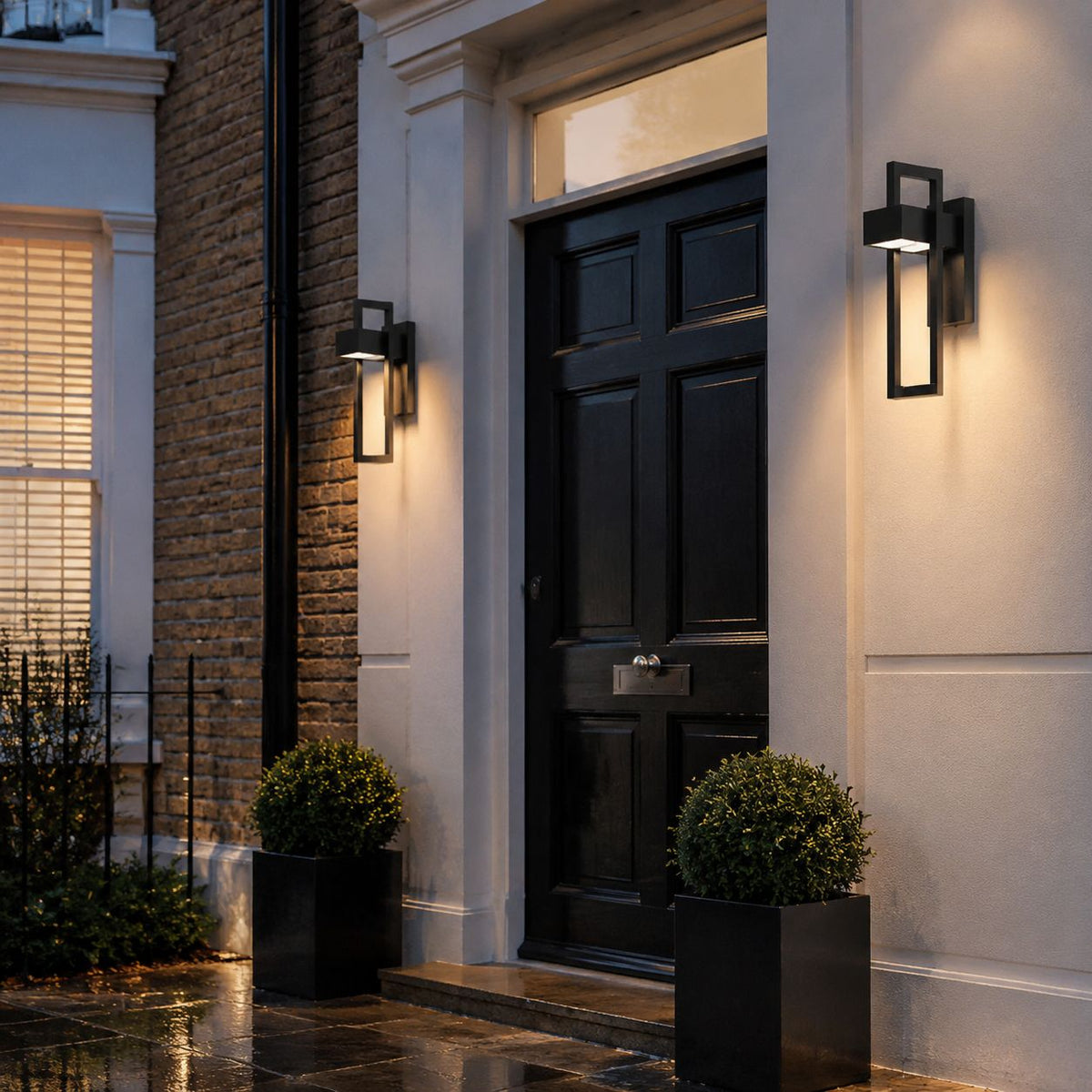 NocturnaLight | Elegant Modern Outdoor Wall Lantern for Patios and Gardens