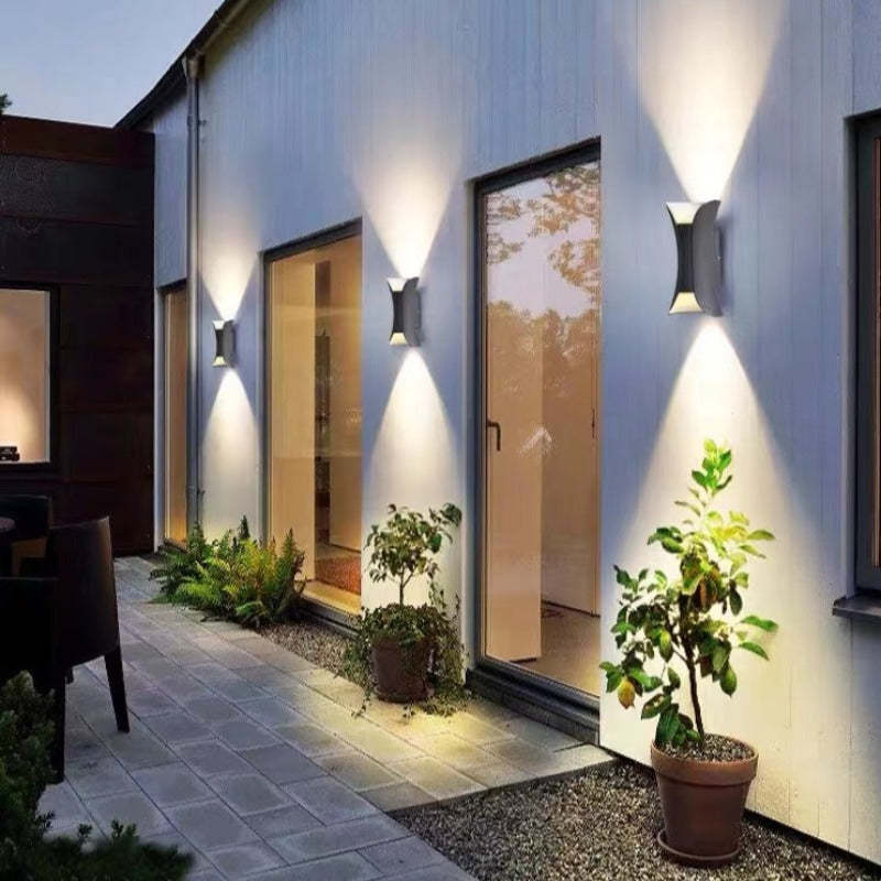 NoxelLight | Stylish Durable Outdoor Wall Lights for Garden Illumination 7
