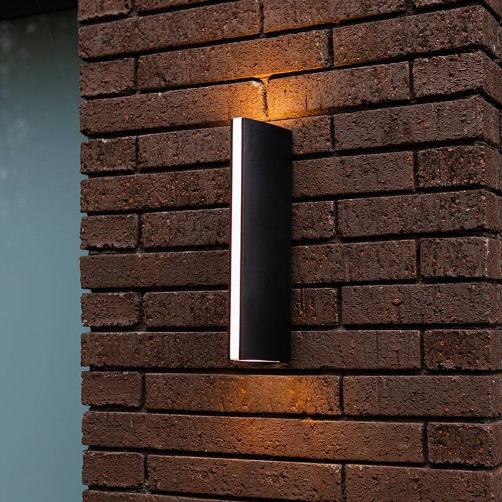 PrismaLight | Sleek Modern Triangular Outdoor Wall Lamp 0