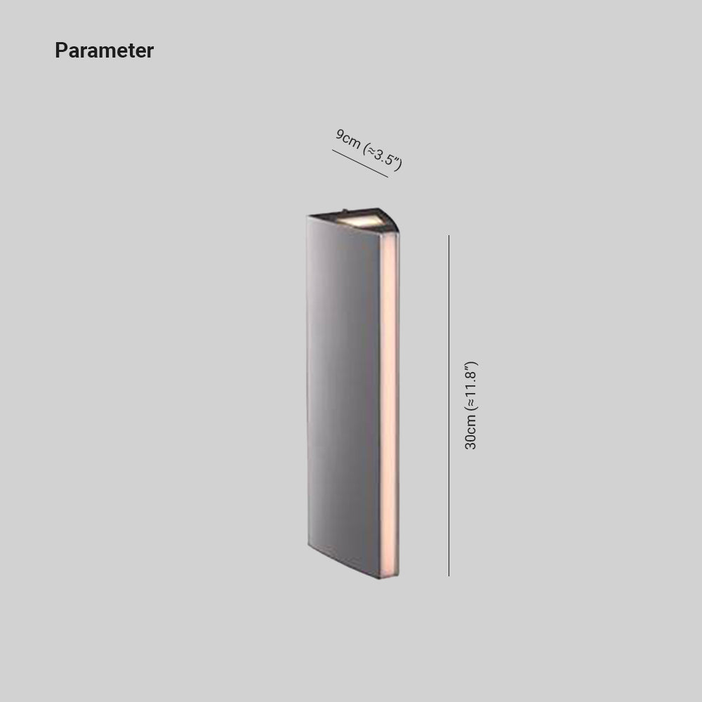 PrismaLight | Sleek Modern Triangular Outdoor Wall Lamp 3