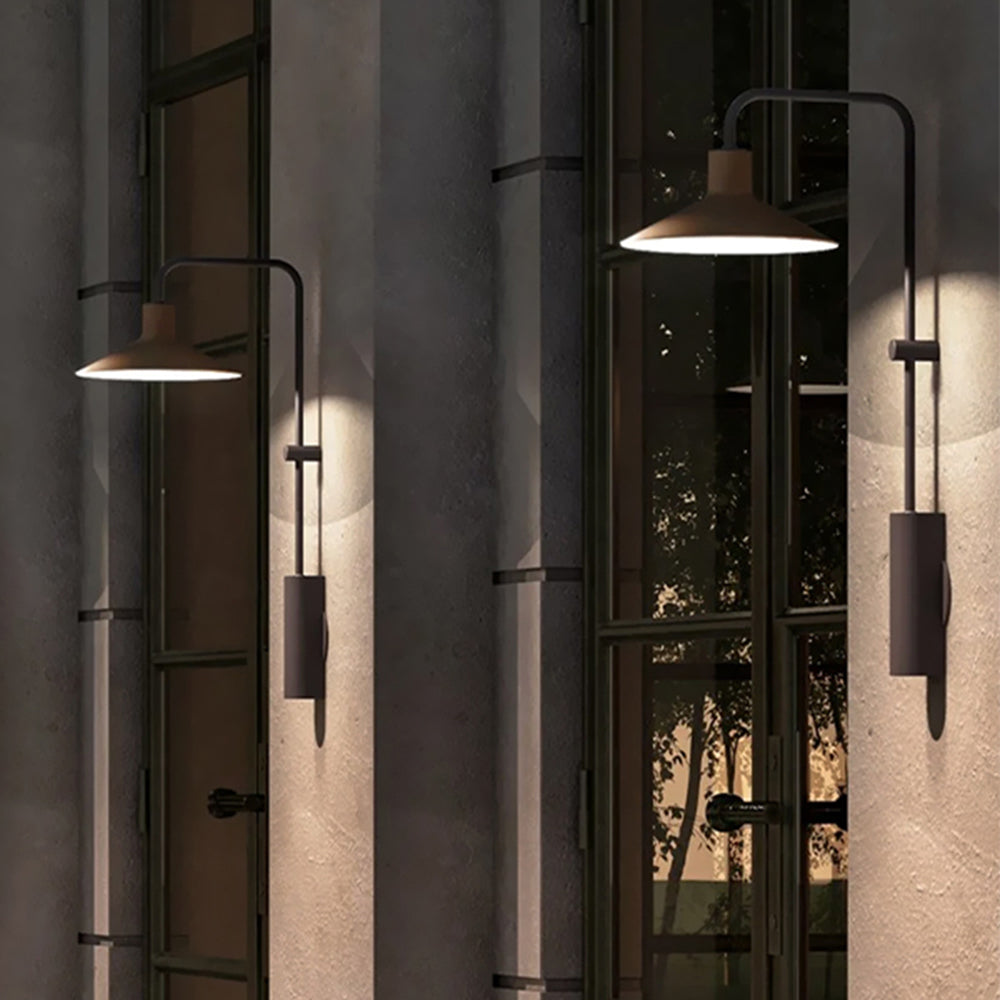 RayLight | Modern Minimalist Outdoor Wall Lantern for Patios and Gardens 2