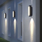 RayLight | Sleek Modern Outdoor Wall Lamp with Warm Illumination 3