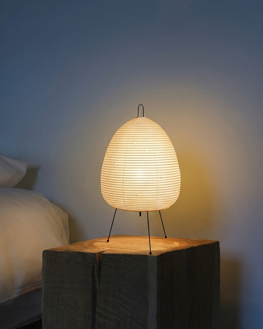 SakuraLight | Elegant Minimalist Japanese Table Lamp with Soft Glow 1