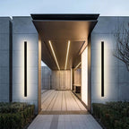 SilexStone | Elegant Black Outdoor Wall Lantern for Gardens and Corridors 0