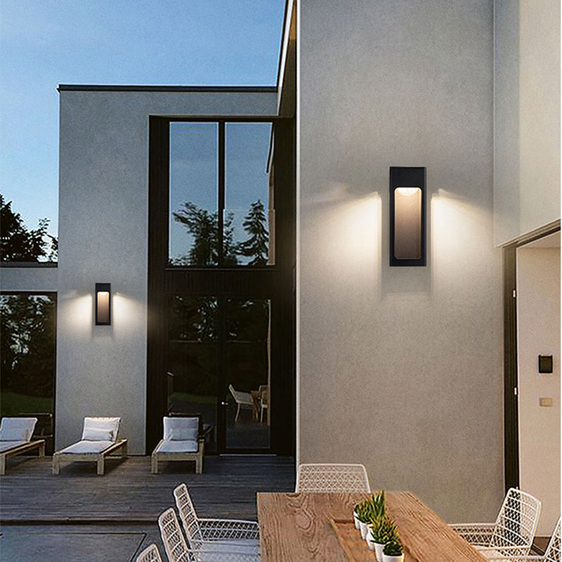 Solara | Elegant Waterproof Metal Outdoor Wall Lantern Light 0