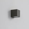 TavonLight | Elegant Minimalist Black Metal Outdoor Wall Lamp 0