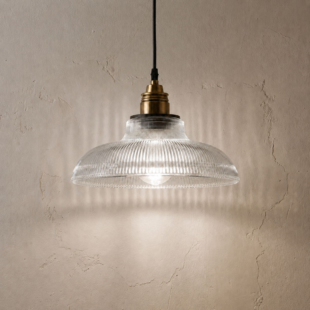 Transparent-Neutral Light