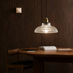 Transparent-Neutral Light