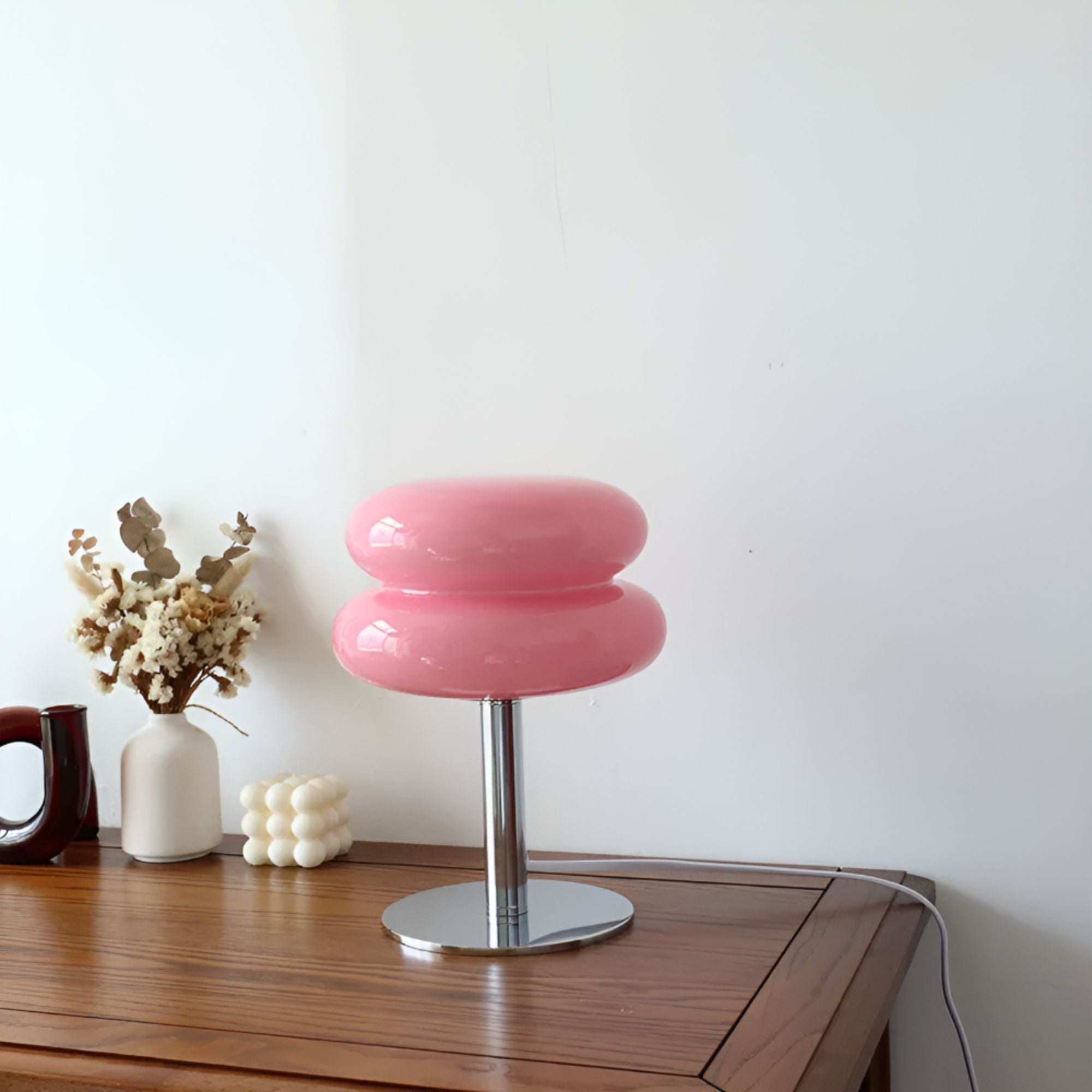 VenetianGlow | Elegant Modern Macaron Table Lamp Design 4
