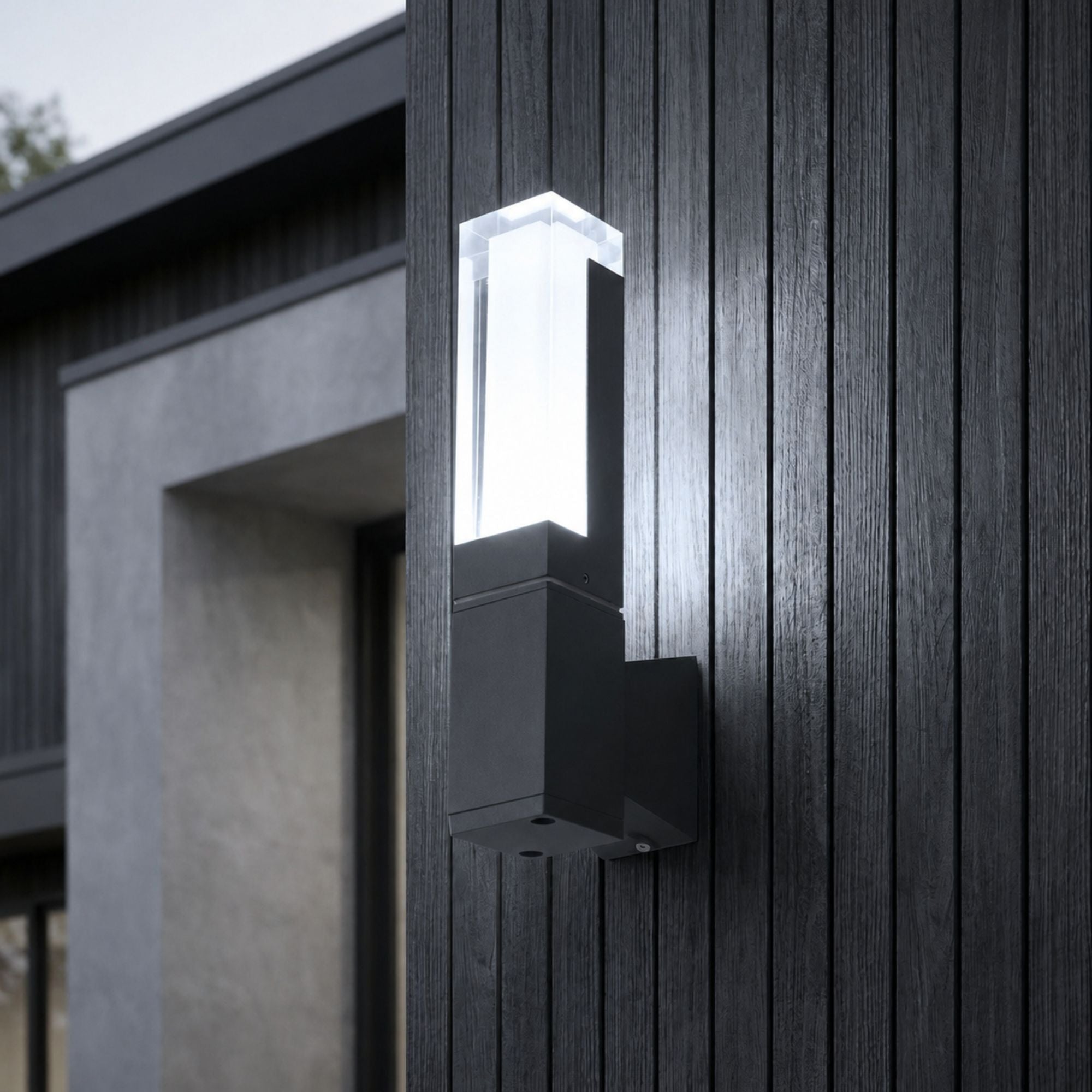 NocturnaLight | Stylish Weatherproof Outdoor Wall Light with Motion Sensor