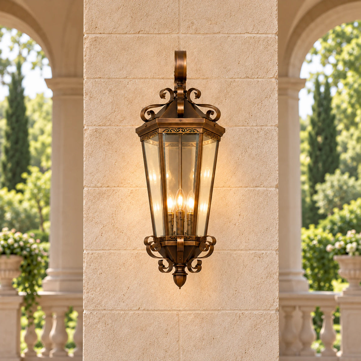 Bronzelle | Grand Traditional Outdoor Wall Lantern with Clear Glass, Antique Bronze Finish & IP65