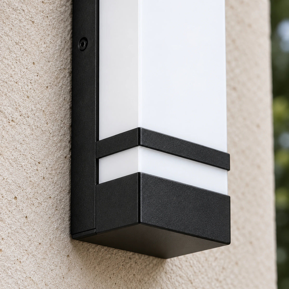 Linevora | Sleek Outdoor LED Wall Light in Black Stainless Steel, Three Lengths & IP65