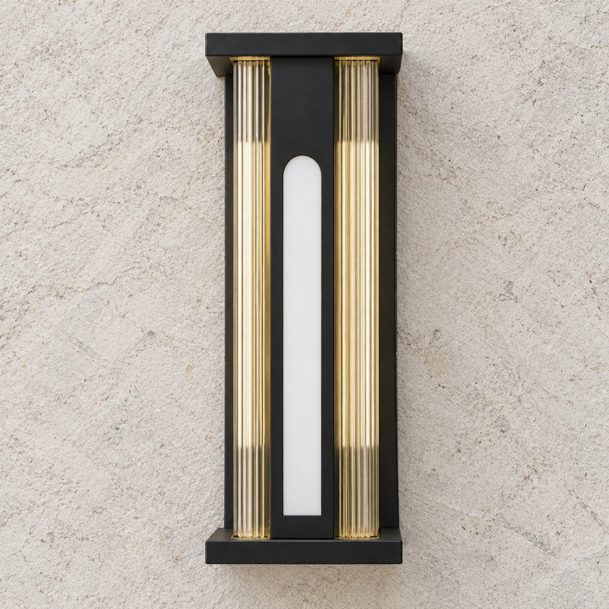 Solvane | Refined Outdoor Wall Light with Warm 3000K LED, Stainless Steel & Solar or Wired Options
