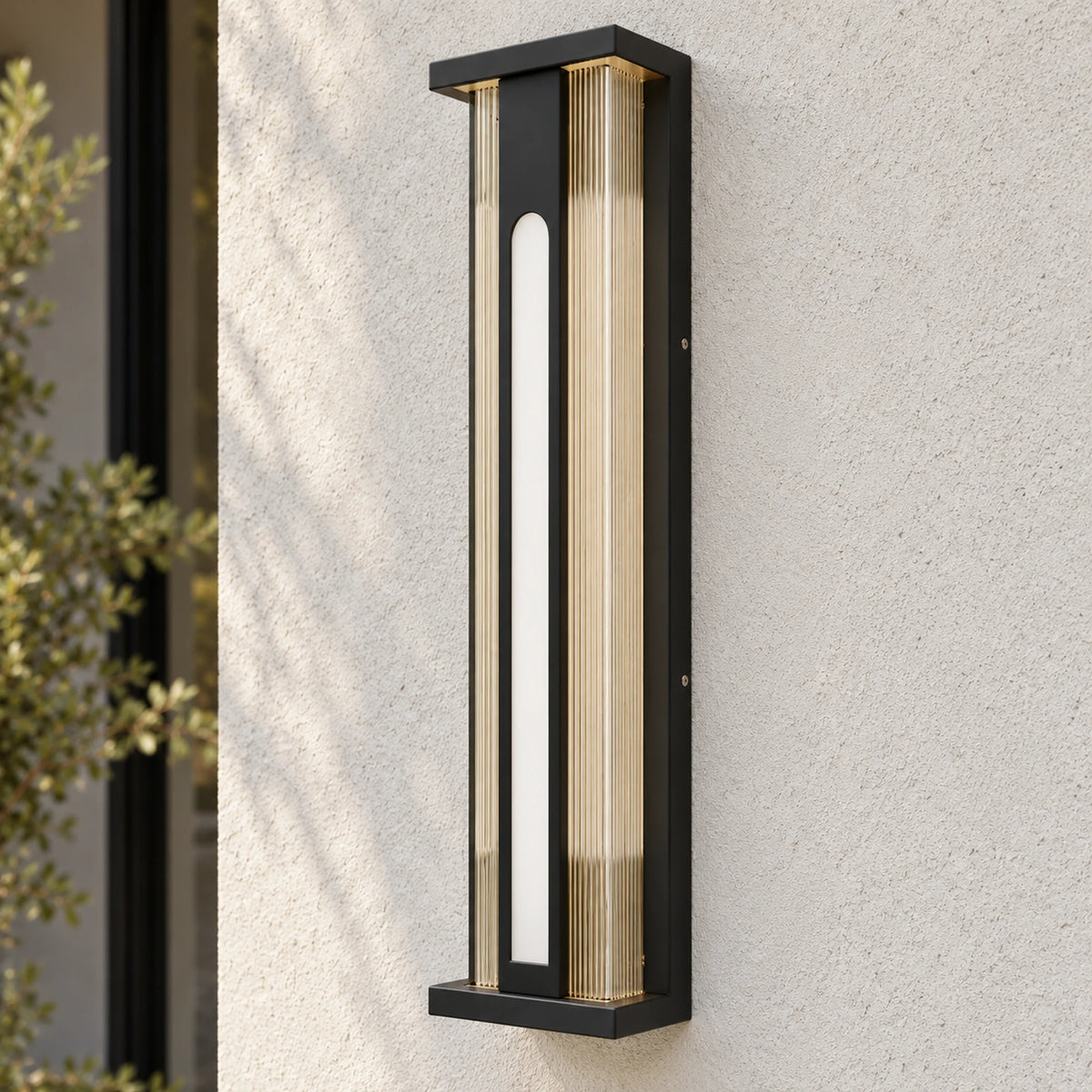Solvane | Refined Outdoor Wall Light with Warm 3000K LED, Stainless Steel & Solar or Wired Options
