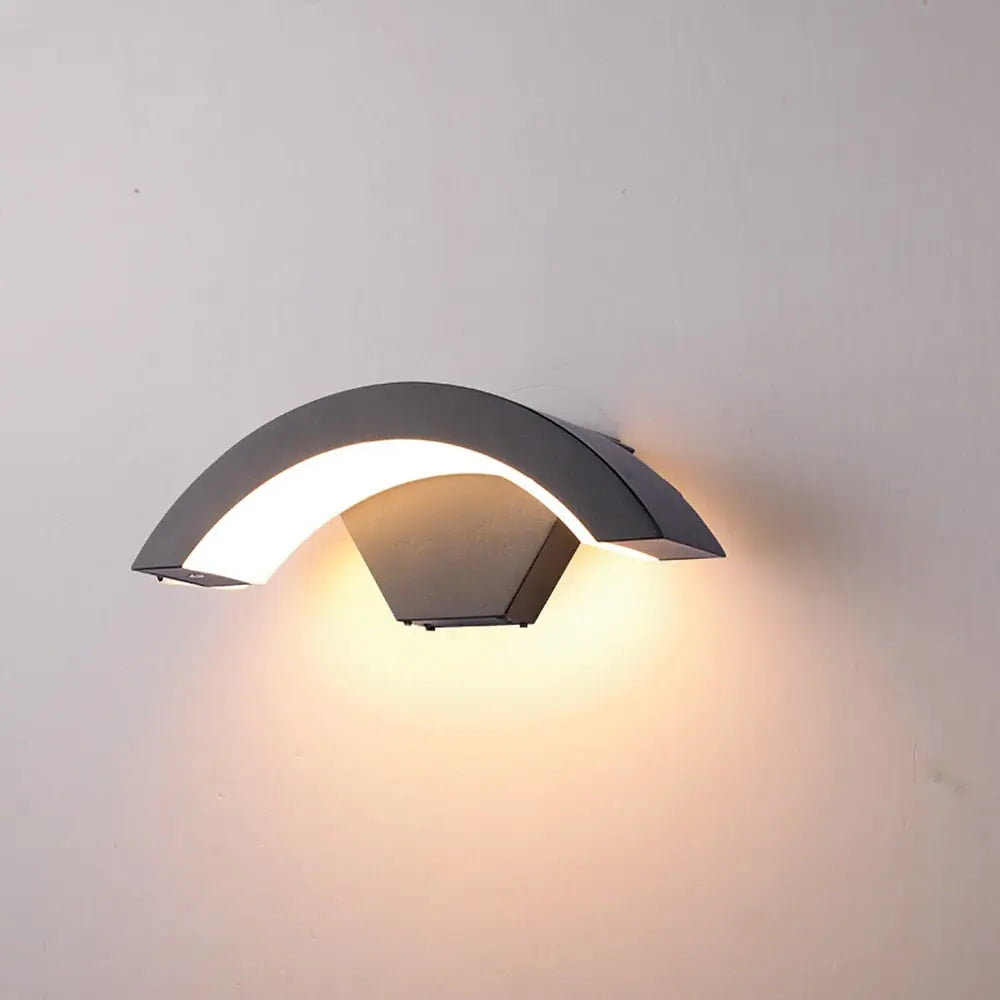 Luminara 36W Neutral light curved black outdoor wall sconce
